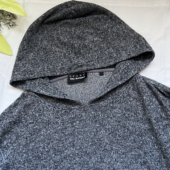 ⭐️the Kooples Women's Sweet Fleece Hooded Sweatshirt with Lace Details⭐️ - Picture 5 of 8